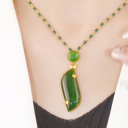 Exquisite Synthetic Green Jade Pendant Necklace